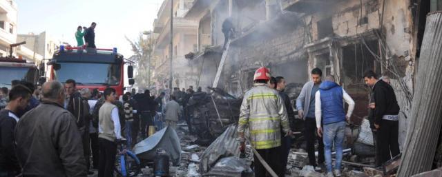 В сирийском Хомсе у КПП взорвался заминированный автомобиль