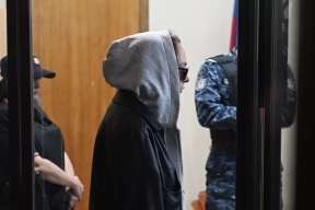 Соседка Аглаи Тарасовой заступилась за актрису после скандала с наркотиками