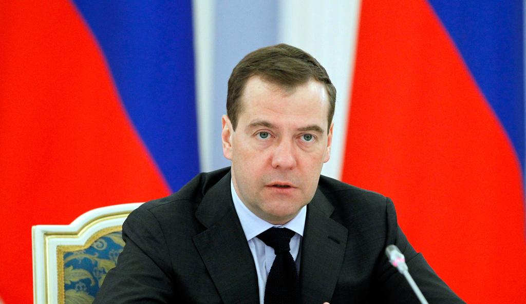 Медведев заявил, что не испытывает иллюзий по поводу победы Зеленского