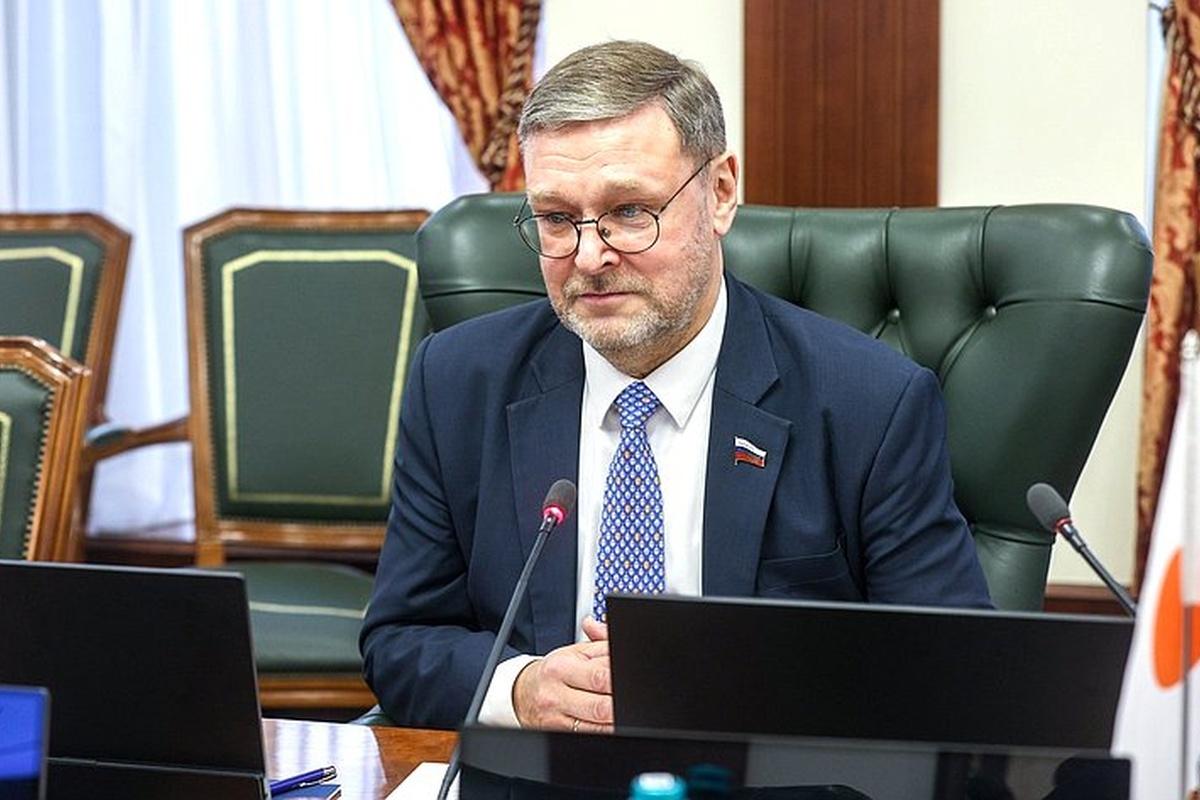 Сенатор Косачев обвинил ЕС и Киев в подрыве мирных инициатив по Украине