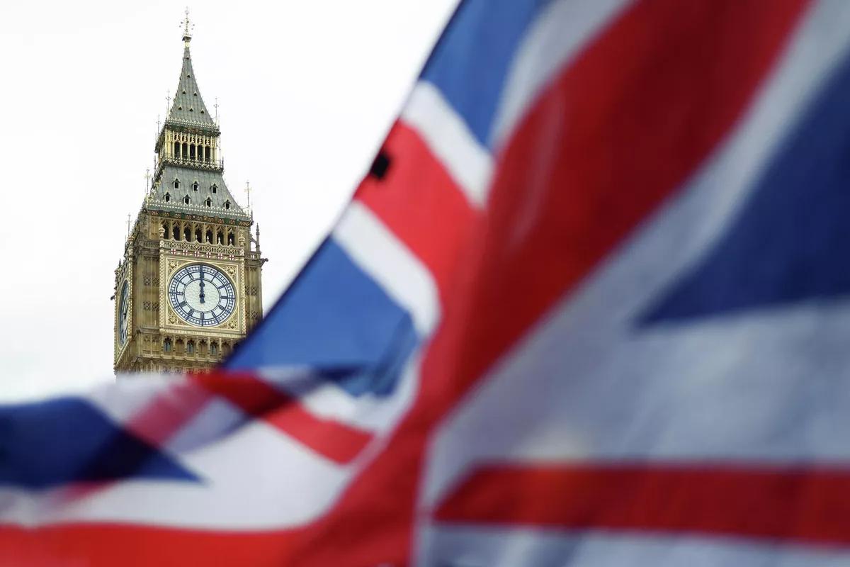 Британия прекратила делиться разведданными с США