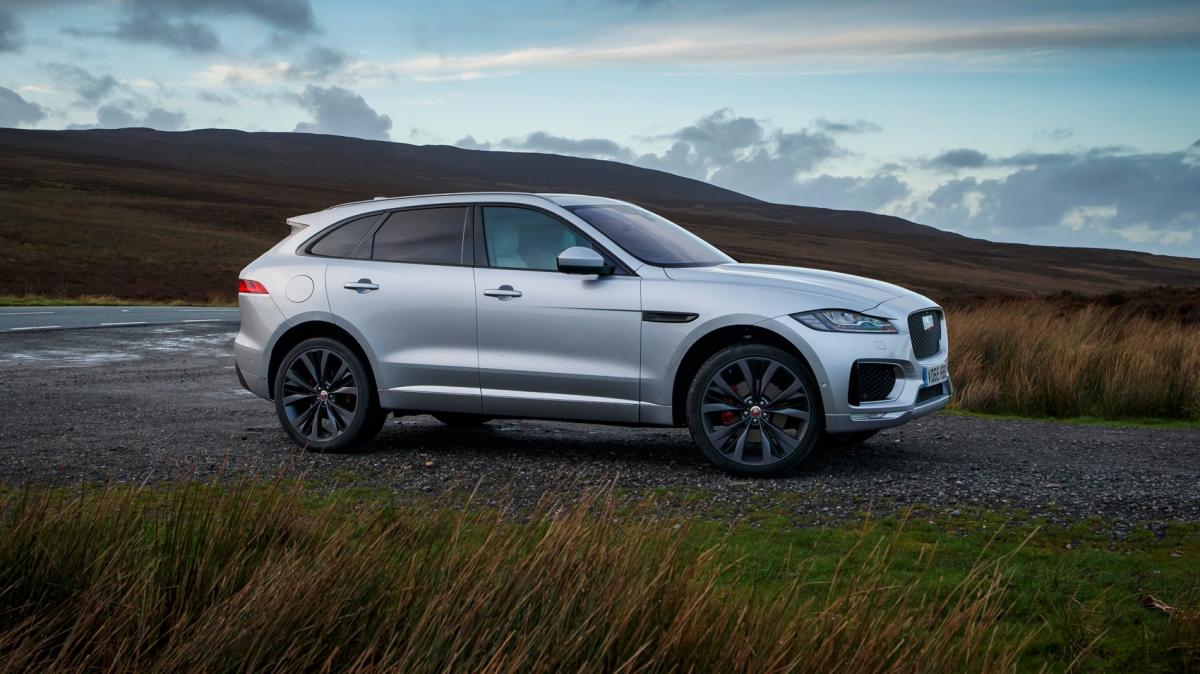 Ателье AC Schnitzer сделало тюнинг кроссовера Jaguar F-Pace