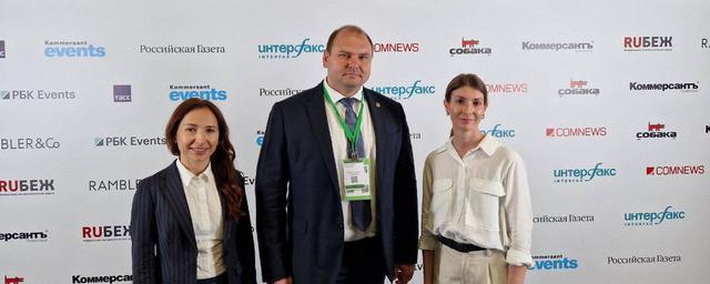 Денис Спирин посетил форум «Цифровая индустрия промышленной России» в Нижнем Новгороде