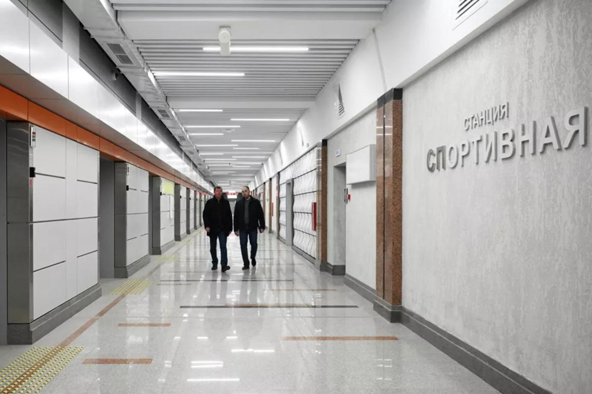 Английский блогер прогулялся в шортах по заснеженному Новосибирску