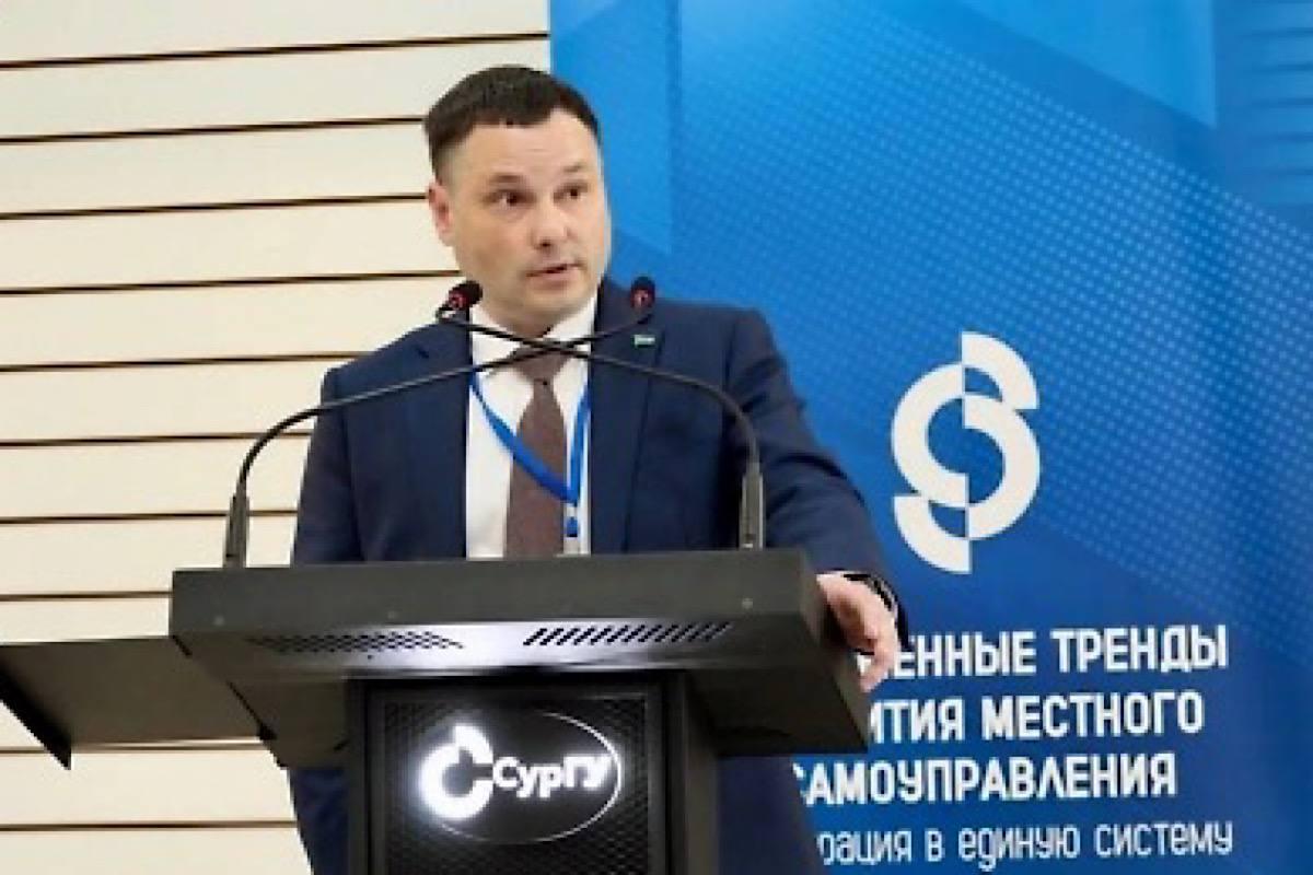 Новая статья: бывшего вице-губернатора ХМАО обвиняют в превышении служебных обязанностей