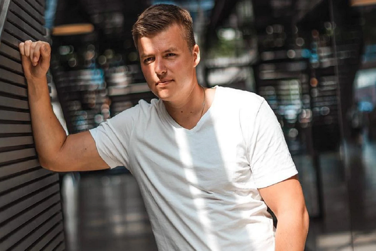 Артему Чекалину вынесли приговор по делу о незаконном выводе валюты