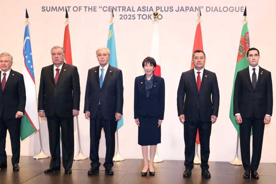 На саммите с Японией Туркменистан заявил о переходе на зелёную и водородную энергетику