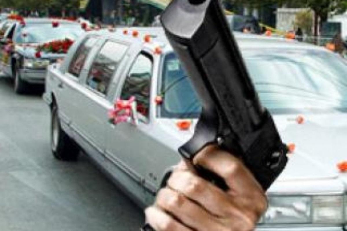 В Екатеринбурге ищут стрелка, палившего в небо на свадьбе