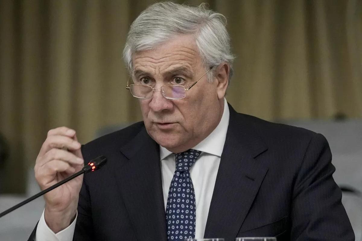 Итальянский министр иностранных одернул Зеленского за слова об угрозе российских БПЛА