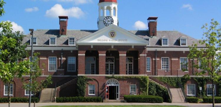 В США студентов Гарварда эвакуировали из-за угрозы теракта