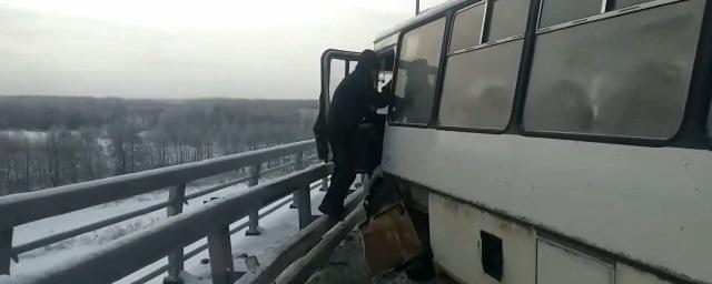Под Нижним Новгородом в ДТП с автобусом пострадали 6 человек