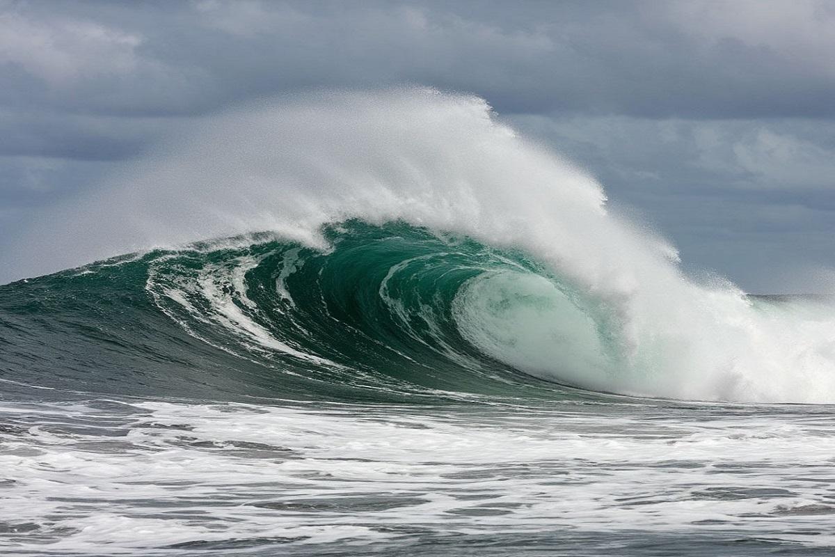 Усилившийся до четвертой категории ураган «Умберто» надвигается на Карибский регион