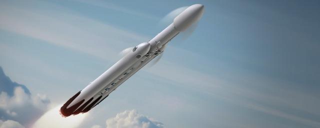 Space X планирует до конца года запустить тяжелую ракету Falcon Heavy