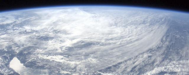 Рекордно большая озоновая дыра над Антарктикой закрылась