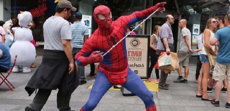 В Нью-Йорке арестовали мужчину в костюме Человека-паука 