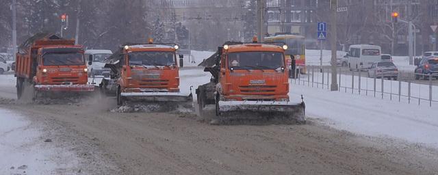 За сутки с улиц Барнаула вывезли 8 311 кубометров снега