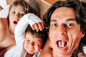 «Банда-команда»: Влад Топалов показал трёх подросших сыновей от Регины Тодоренко