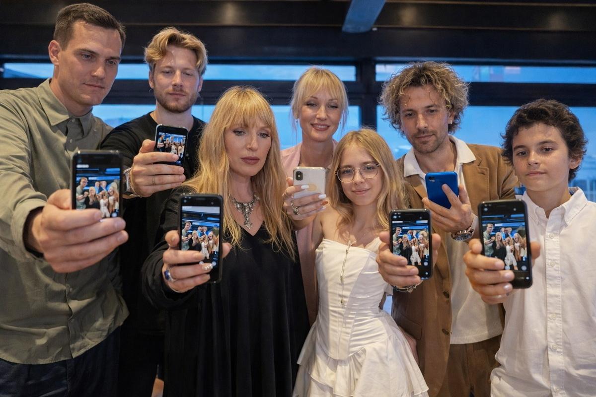 «Почти все в сборе»: как Алла Пугачева отпраздновала 77-й день рождения на Кипре