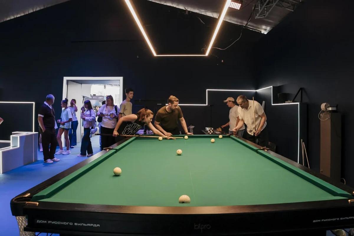 Уникальный фиджитал-комплекс для бильярда презентовали в Москве