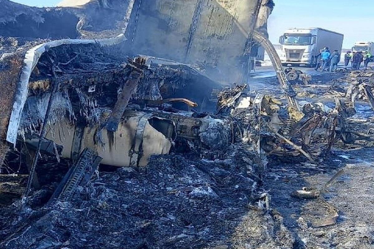 В результате ДТП с возгоранием на трассе Омск-Тюмень погибли семь человек