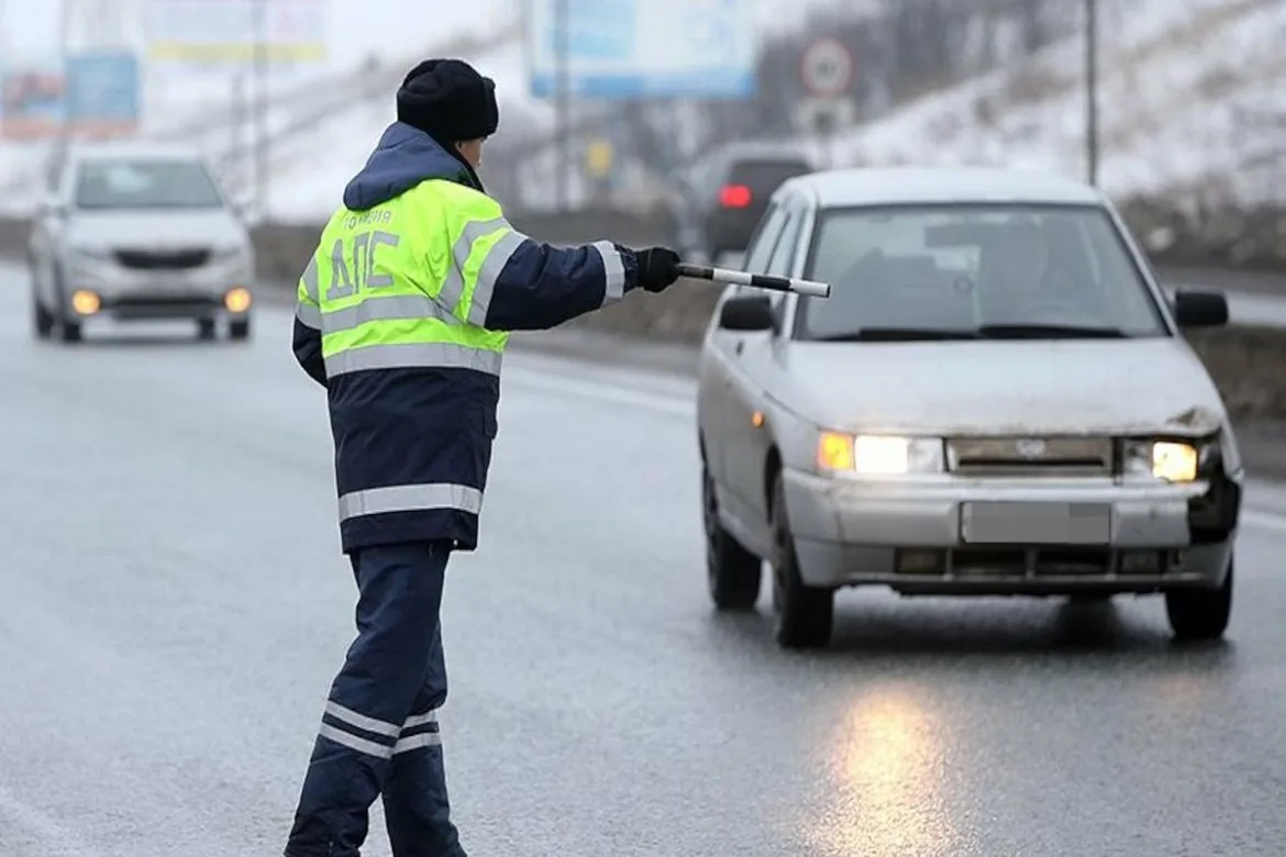 Главные дорожные полицейские Свердловской области массово увольняются