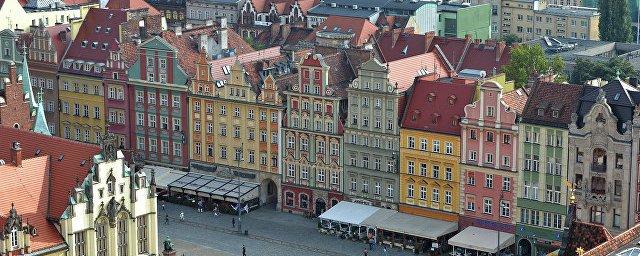 КПРФ призвала разорвать дипотношения с Польшей