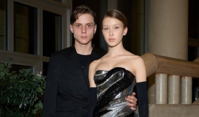 Анна Пересильд и Ваня Дмитриенко подтвердили свой роман после страстного поцелуя