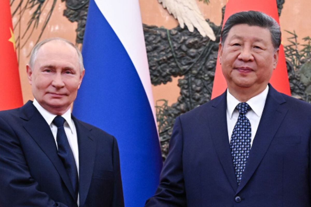 Юань и рубль берут реванш: как трансформируется нефтяной рынок?