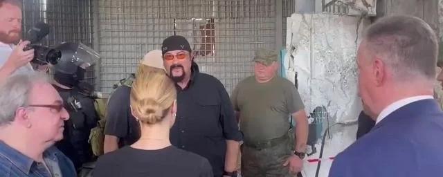Пушилин сообщил, что Стивен Сигал снимает документалку о событиях в Донбассе