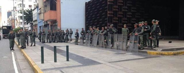 Туристка из России удивилась количеству военных и охраны на улицах в Венесуэле