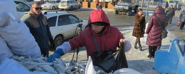 В Южно-Сахалинске за месяц вдвое снизились цены на навагу