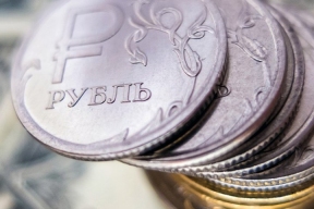 Аналитик Кожухова предупредила об ослаблении рубля весной