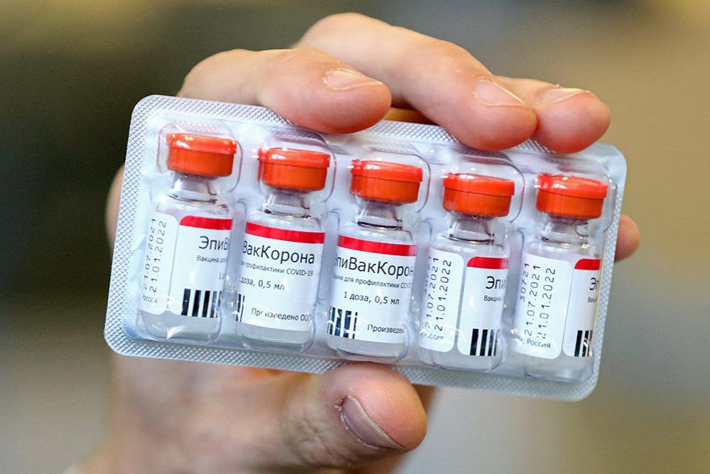 Новосибирскую вакцину «ЭпиВакКорона» выводят на зарубежный рынок