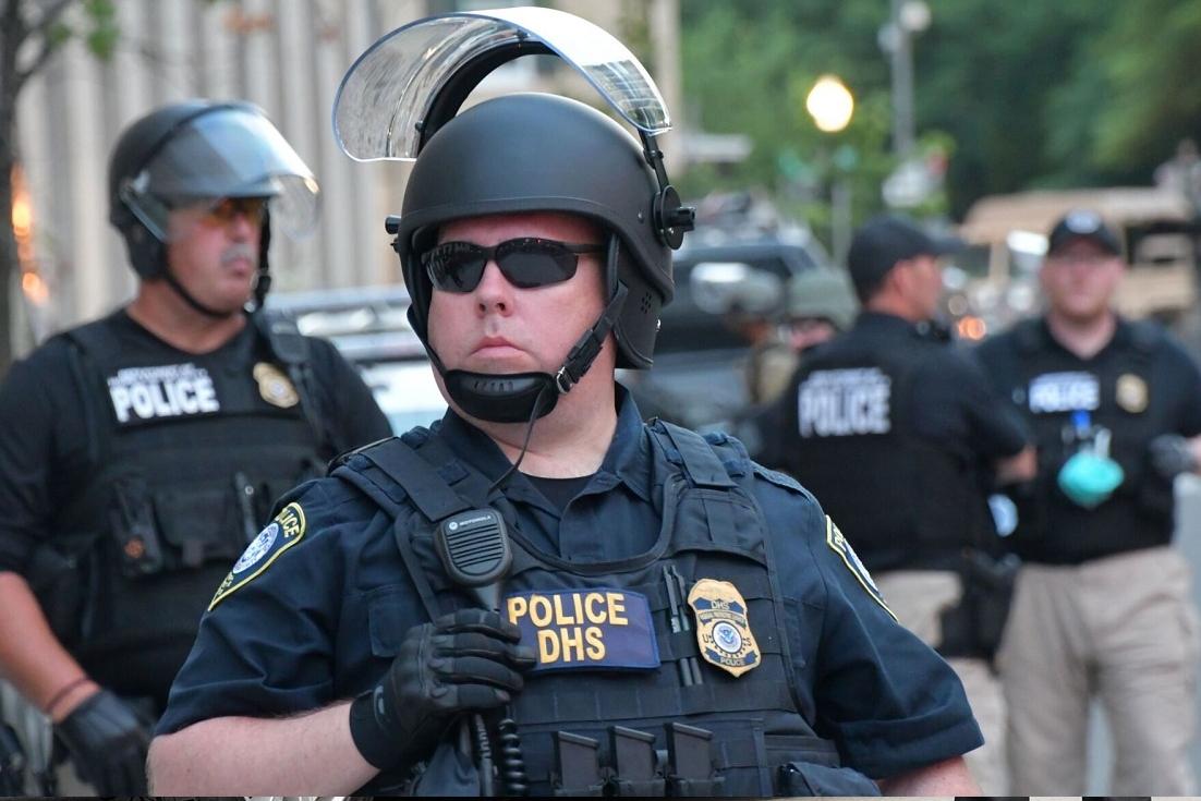 В перестрелке в Канзасе пострадали четверо силовиков