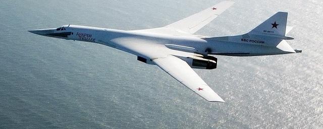 Минобороны России перебросило два Ту-160 на аэродром Анадырь