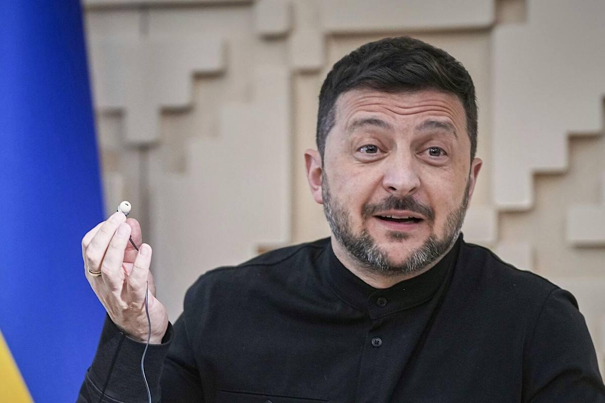 Зеленский получил приглашения на участие в саммитах НАТО, ЕС и G7