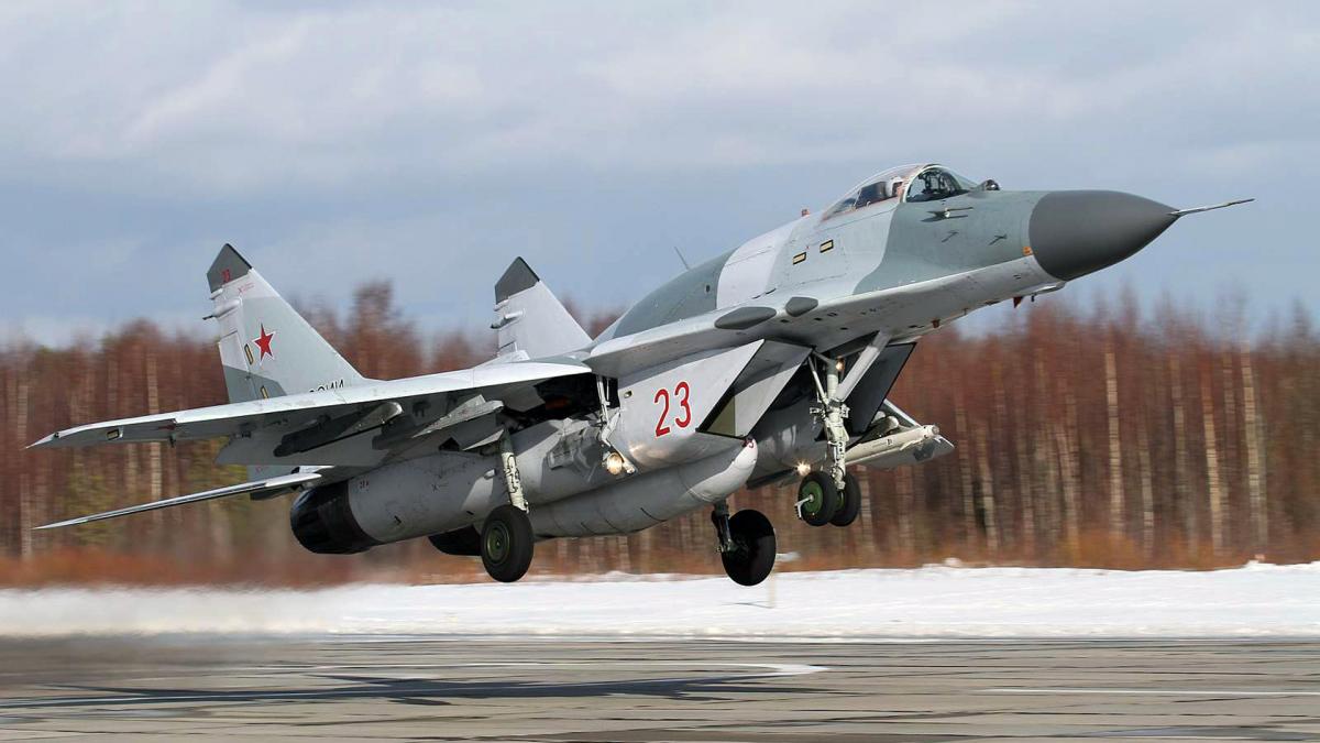Военные Турции в Ливии испугались российских истребителей МиГ-29