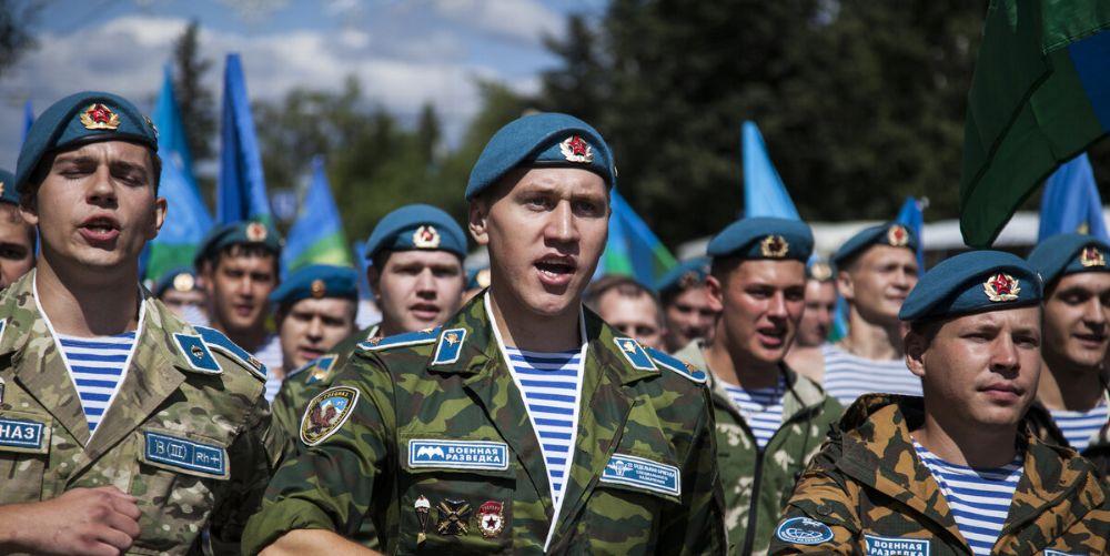 Форма вдв для фотошопа. Анапа ВДВ часть 40515. Воздушно-десантные войска (ВДВ). ВДВ спецназ ВДВ - голубые береты. Военная форма ВДВ России 2021.