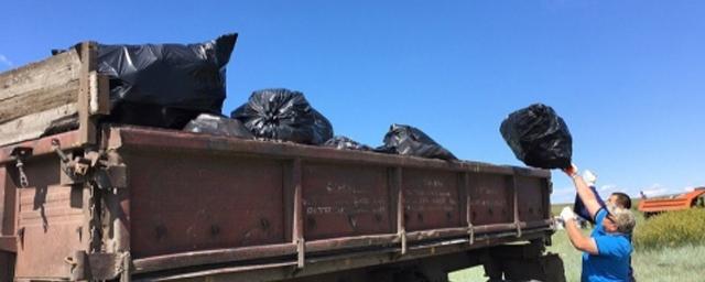 В Тыве ведённый сбор с отдыхающих на Дус-Холе направили на вывоз мусора с берега озера