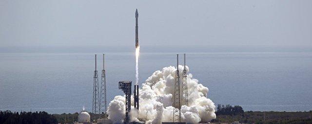 Во Флориде запустили ракету Atlas V со спутником для ВВС США