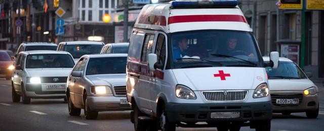 Житель Югры угрожал приехавшим по вызову сотрудникам скорой помощи
