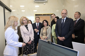 Денис Паслер: В Свердловской области за полтора года запустили 10 проектов по модернизации здравоохранения