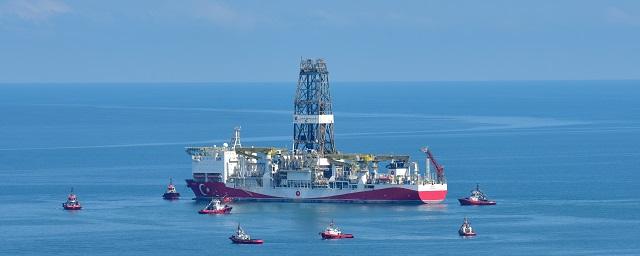Экс-премьер Турции: В Черном море запасы газа покроют мировые потребности на 45 лет