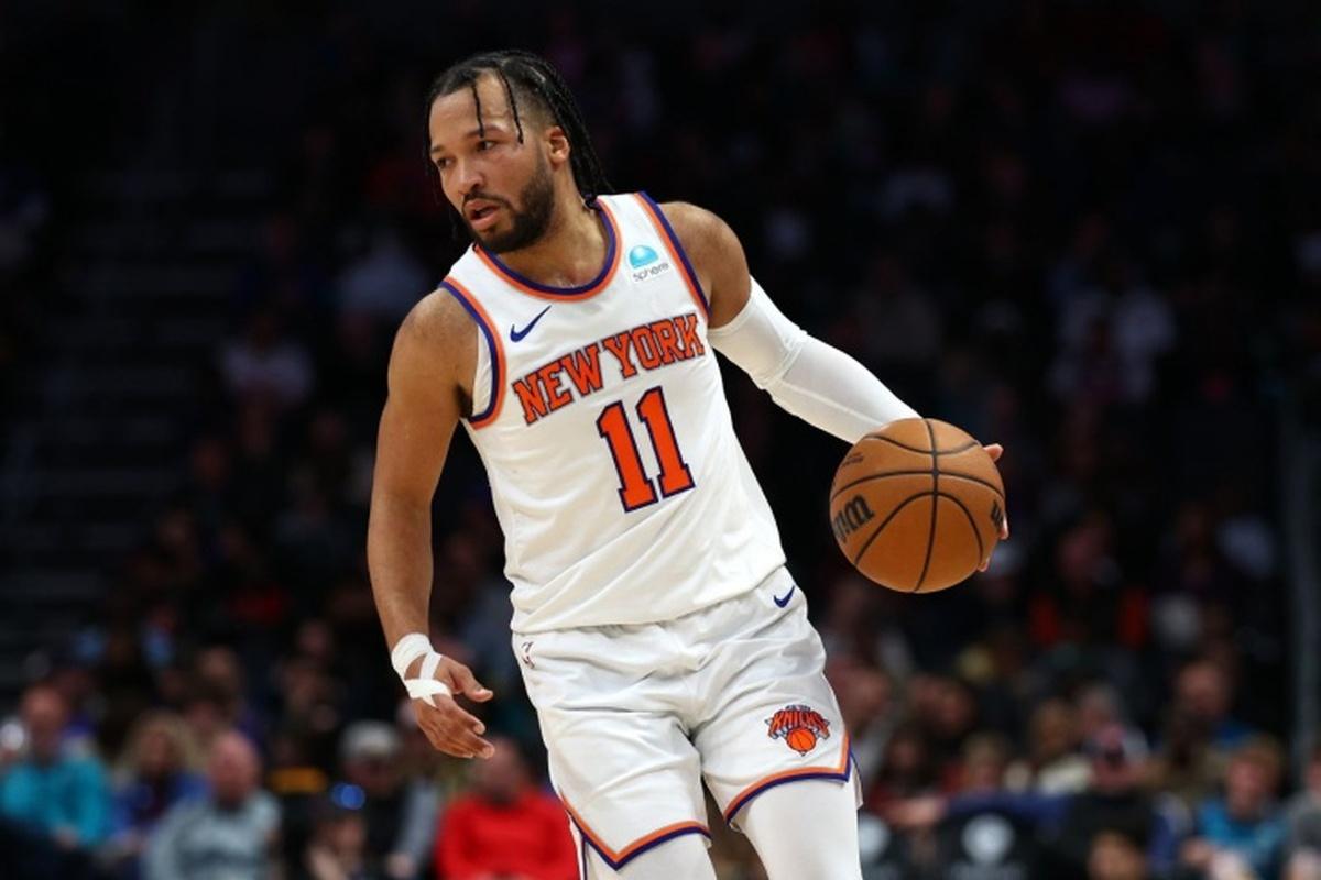 «Никс» победили «Пэйсерс» в пятом матче серии и сократили отставание в полуфинале