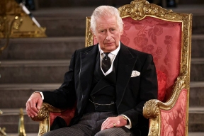 Charles III plans to abdicate