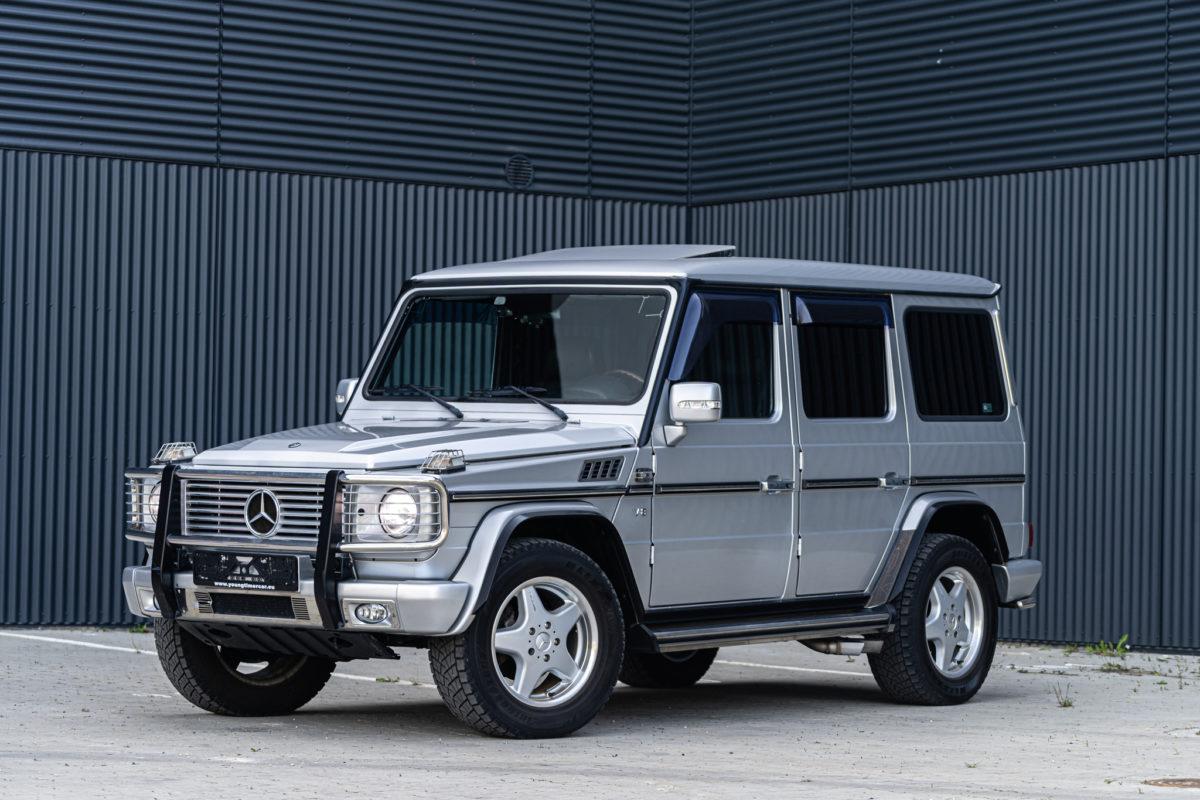 В России выставили на продажу эксклюзивный Mercedes-Benz G55 AMG