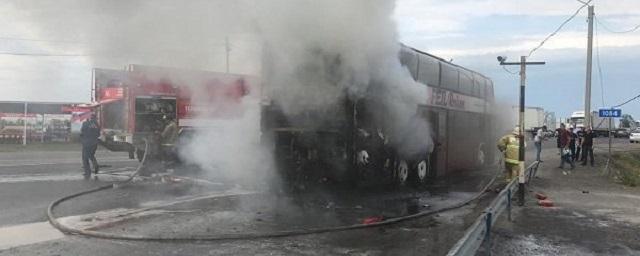 В Ростовской области загорелся автобус с 70 детьми в салоне