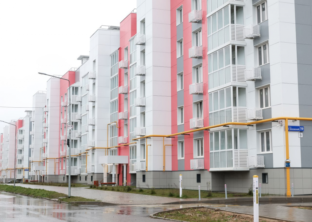 Андрей Воробьев: В Волоколамске расселили пять аварийных домов в две новые пятиэтажки