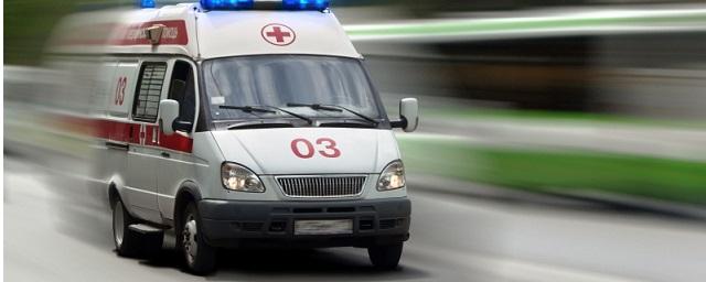 В Петербурге 5-летняя девочка выпала из окна 6-го этажа по недосмотру бабушки