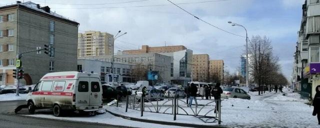 В Екатеринбурге произошло ДТП с участием скорой помощи